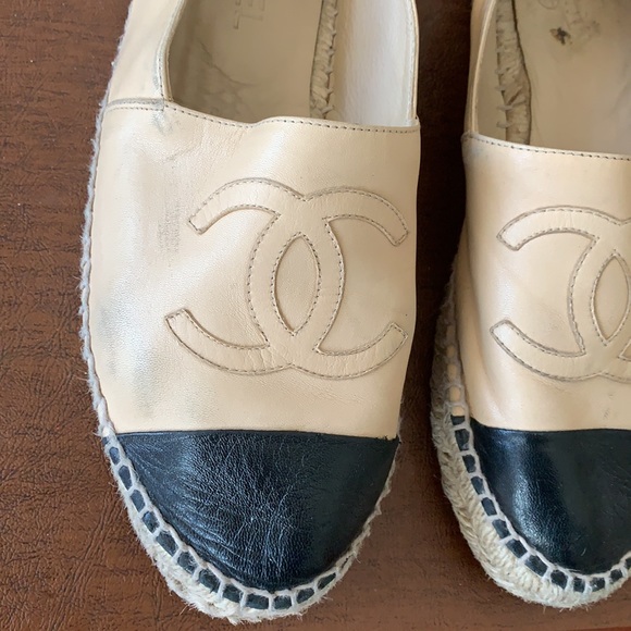 CHANEL ESPADRILLES - Picture 4 of 10